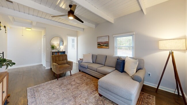 1058 Boyd Rd, Marietta, GA 30066 - photo 3