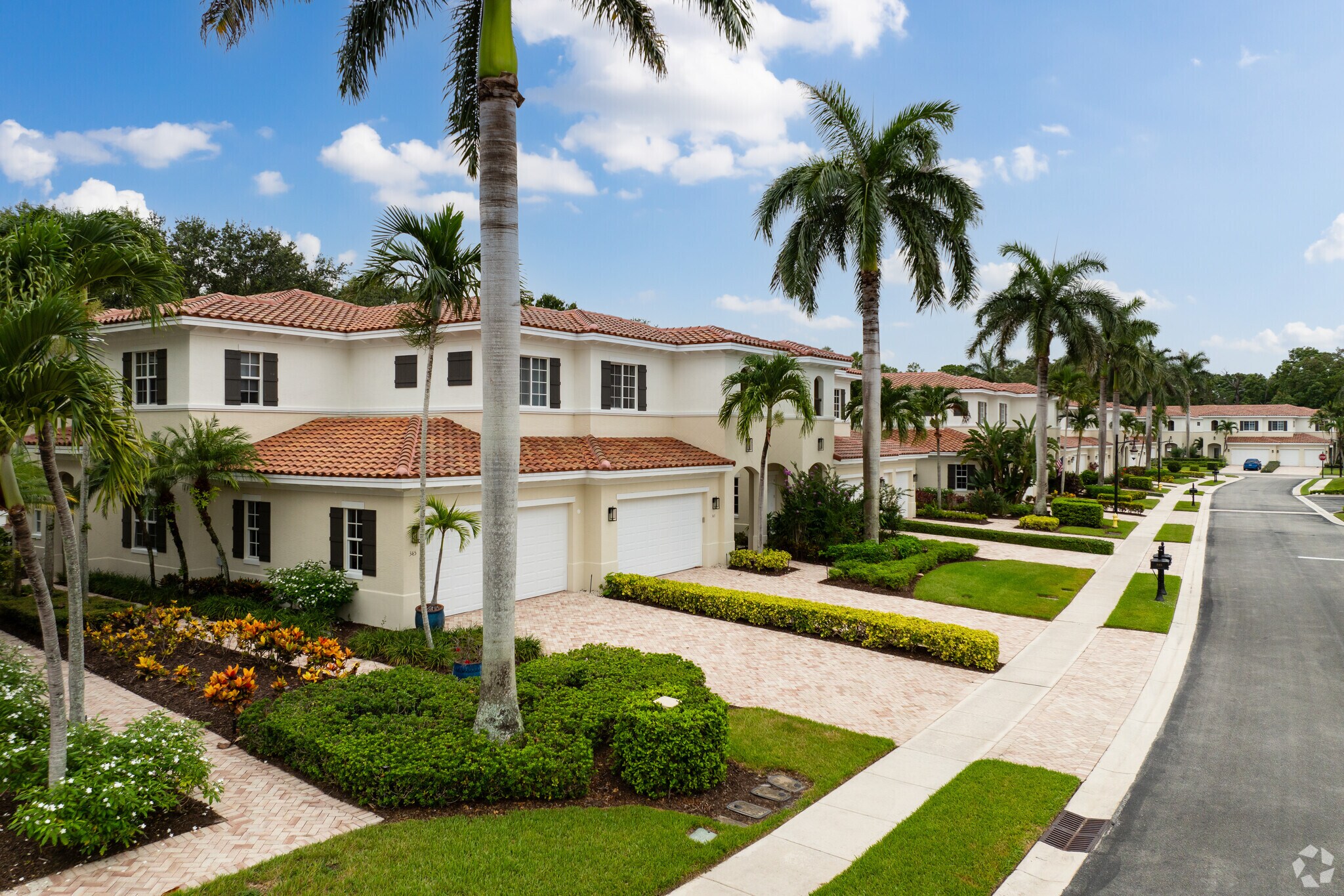 You can brand new townhouse communities also in Frenchman`s Preserve.