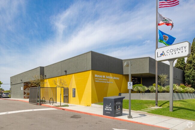 n northeast Alondra Park, Masao W. Satow Library offers events like story times, craft sessions and music workshops.