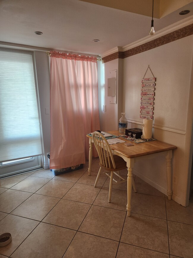 The Galleon unit 405, Fort Lauderdale, FL 33308 - photo 3