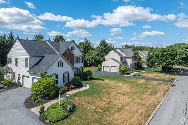 Modern traditionals on large lots of land are found in newer subdivisions of Rohrerstown.