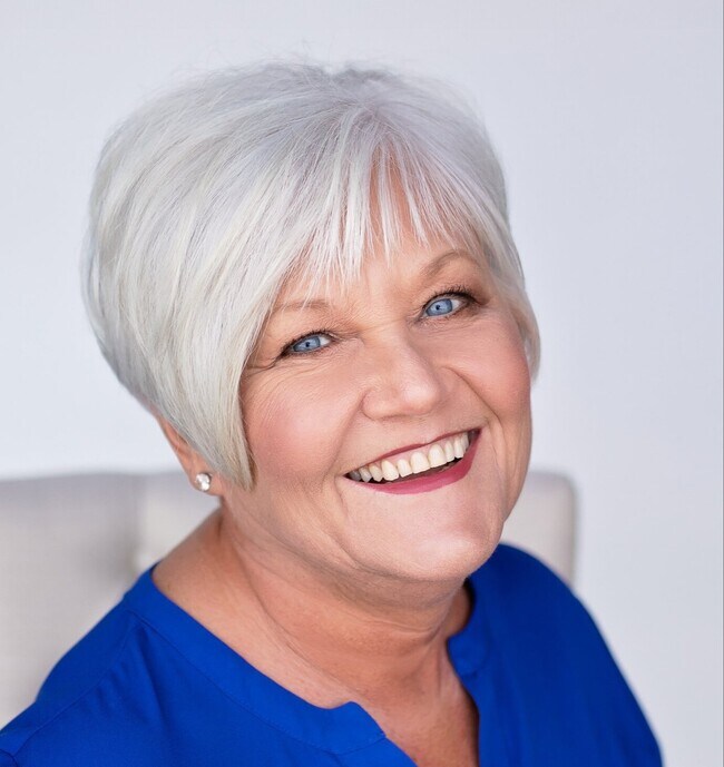 Melanie Miller
