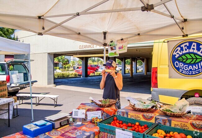 Get your organic produce at the Certified Farmers Market in Merced, Ca.