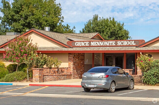 Welcome to Grace Mennonite School in Livingston.