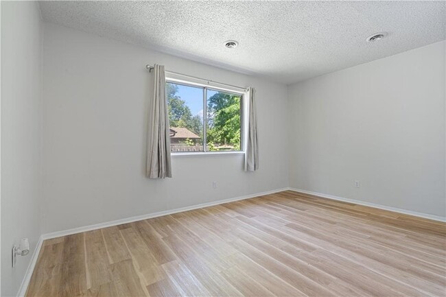 3023 N Old Missouri Rd, Fayetteville, AR 72703 - photo 7