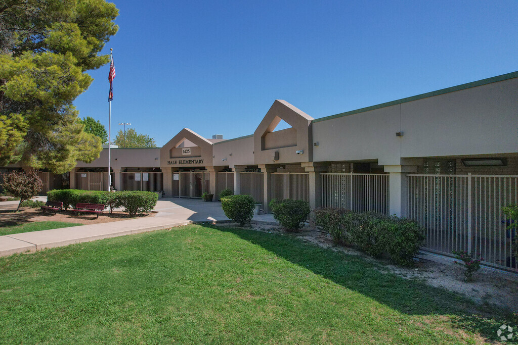 Hale Elementary in Mesa encourages healthy lifestyle with dynamic fitness classes.