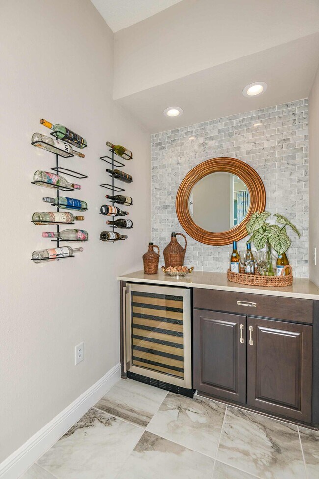 2013 Coconut Palm Cove unit 36487890, Lakewood Ranch, FL 34212 - photo 5