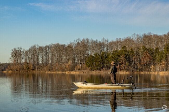 Unwind with a fishing session at Lake Mooney, a peaceful spot in Berea.
