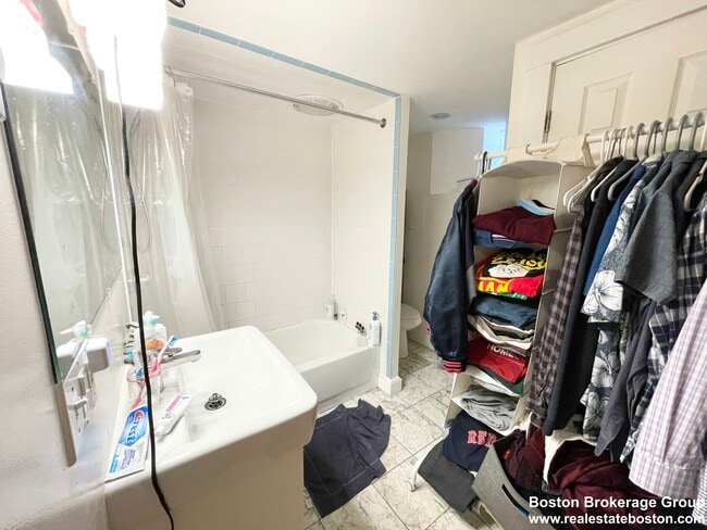 34 Greenwich St unit 1, Roxbury Crossing, MA 02120 - photo 6