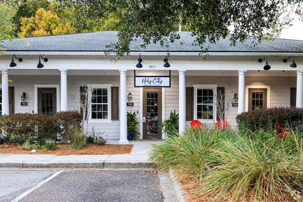 Holy City Christian Academy is a private school option in Planters Point