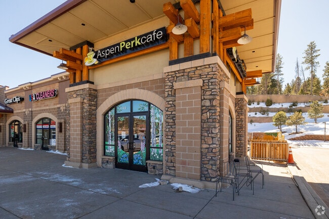 Stop The Perk for breakfast located near Hilldale Pines.