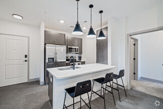 2005 Brook Rd, Richmond, VA 23220