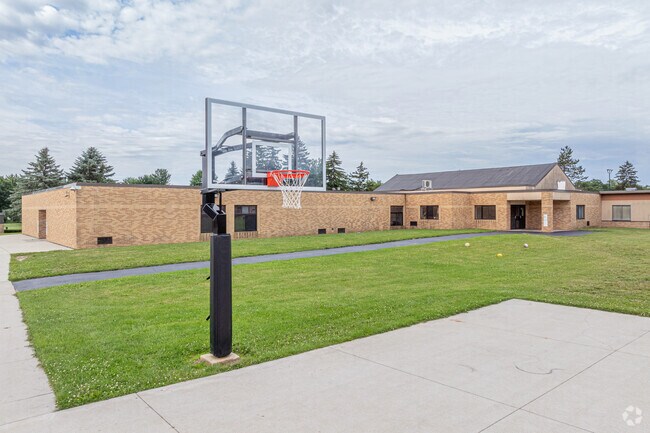 Grant Elementary School is located in Grant, Michigan.