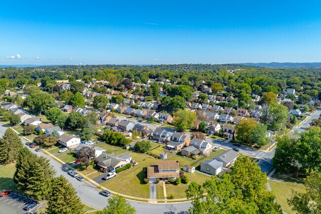 Lincoln Park is within close proximity to downtown Reading.