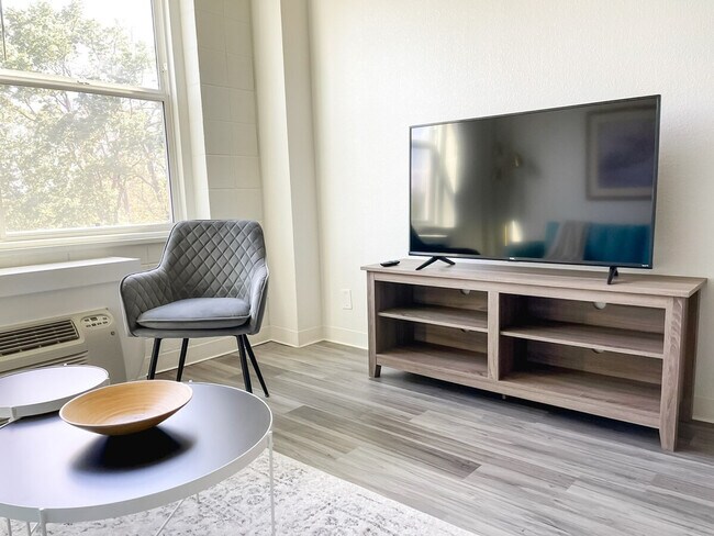 2515 Burnet Ave unit ID1036865P, Cincinnati, OH 45219 - photo 6