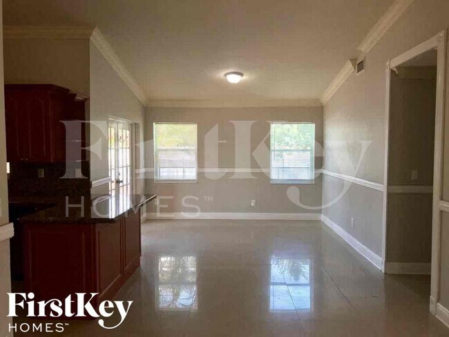 17023 SW 149th Place, Miami, FL 33187 - photo 4