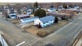 214 8th Ave SE Unit 2, Oelwein, IA 50662