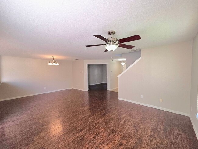 13838 Phoenix Dr, Orlando, FL 32828 - photo 6