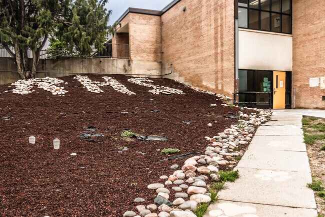 The entrance at Raton High School.