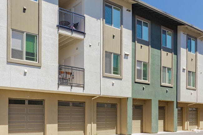 Bidwell Pointe, Folsom, CA 95630 - photo 6