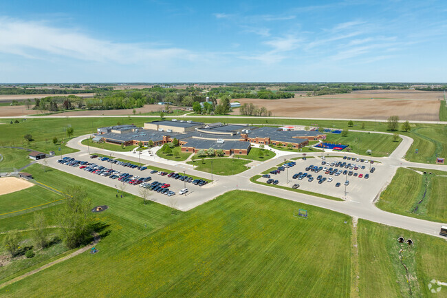 Dodgeland Middle School in Juneau, WI is apart of the Dodgeland School District complex.