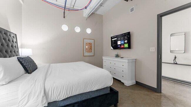 500 S Ervay St unit ID1297758P, Dallas, TX 75201 - photo 3