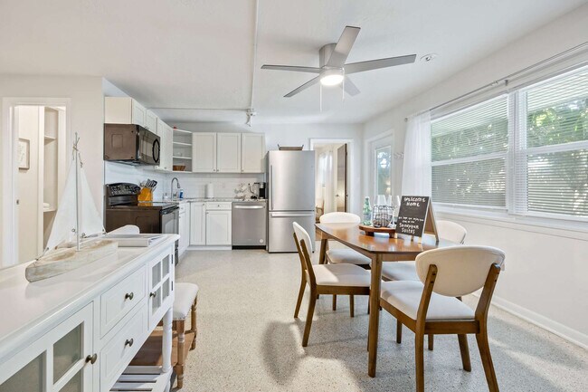 105 NE 3rd St unit ID1044483P, Satellite Beach, FL 32937 - photo 3