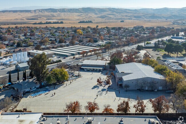 Faith Christian Academy is a private school in Coalinga.