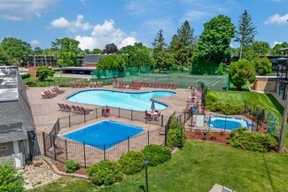 3425 60th St, Moline, IL 61265