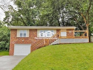 2418 Boston Ave, Des Moines, IA 50310