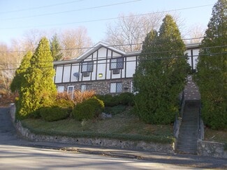 232 Waterville St Unit 8, Waterbury, CT 06710