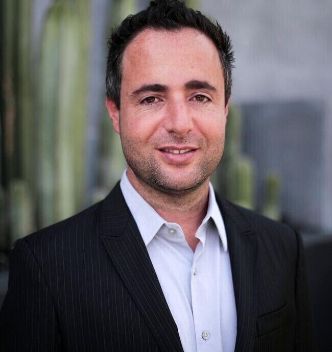 Agent Photo
