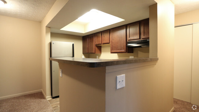 Kitchen - 1BR, 1BA - 732 SF