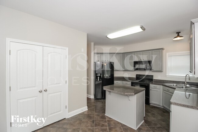 111 Barnsley Village Dr, Adairsville, GA 30103 - photo 6