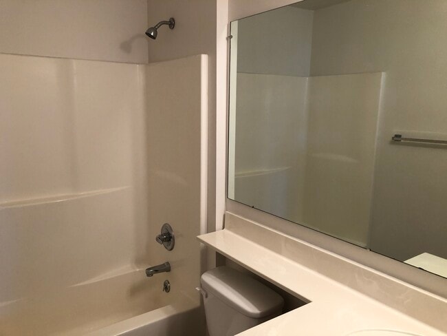 806 Carom Cir unit Villages At Franklin, Mason, MI 48854 - photo 4