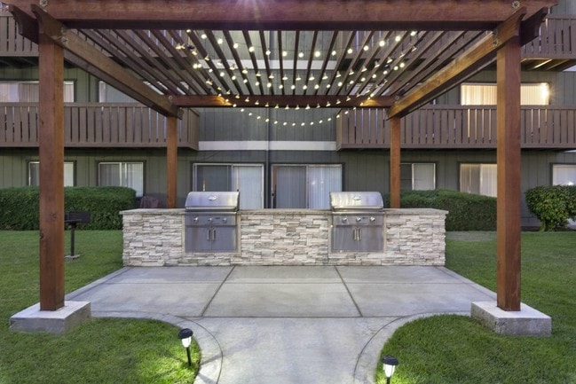 Pointe at Westlake, Salinas, CA 93901 - photo 4