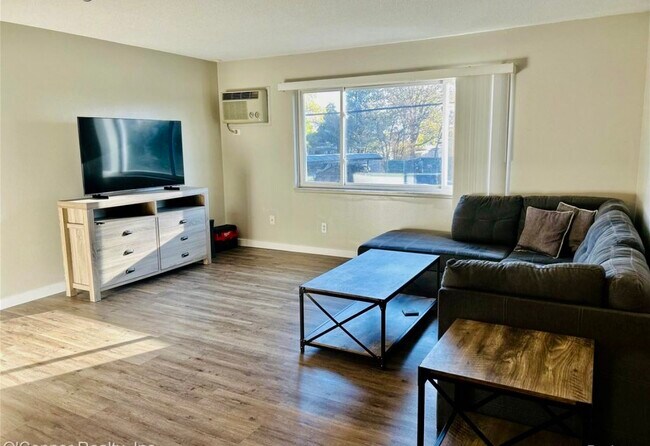 1637 S Riverside Ave unit Clairview Condo 7, Saint Clair, MI 48079 - photo 2