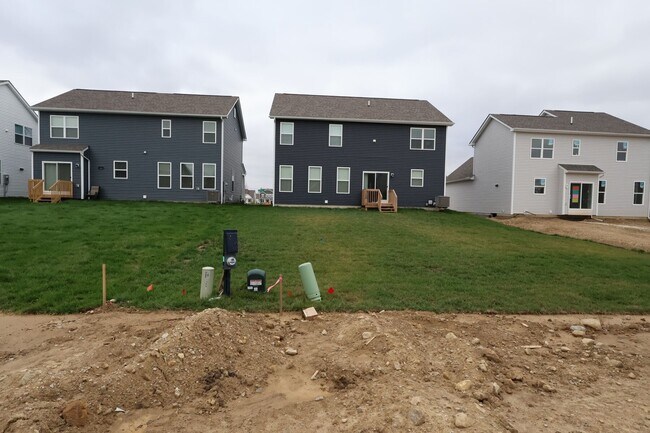 1580 Slippery Rail Dr, Plain City, OH 43064 - photo 5