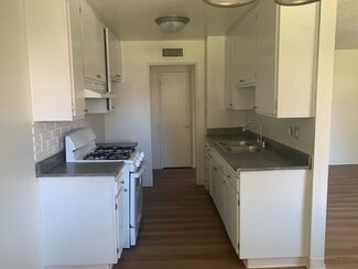 17920 Sherman Way, Reseda, CA 91335
