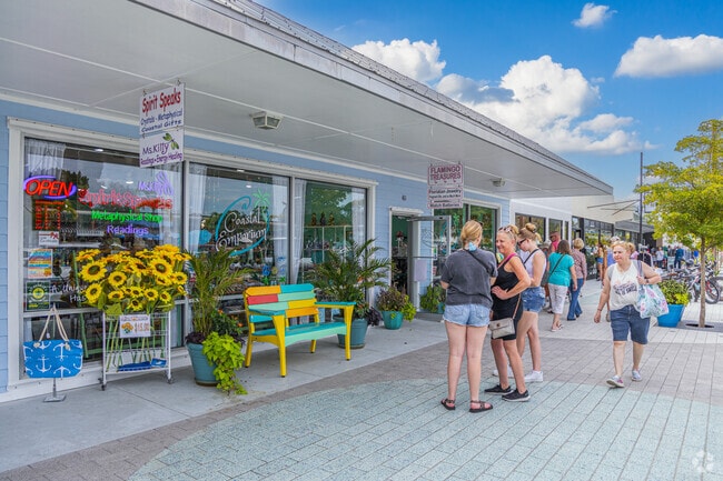 The shops along Dearborn Street create a charming and quaint shopping district near Rotonda.