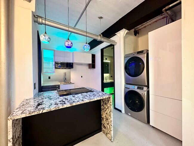 109 Summer St unit B, Providence, RI 02903 - photo 6