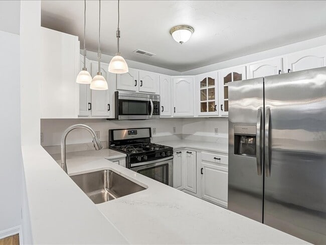 20 Frongillo Farm Rd, Worcester, MA 01604 - photo 7