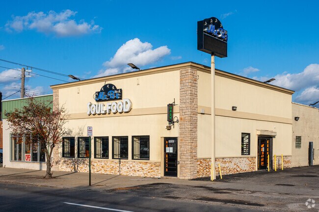 Mr. B's Soul Food is a hot spot in Schaefer 7-8 Lodge.