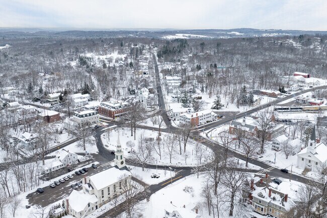 Where all roads lead to Grafton Common where nearby neighborhoods enjoy their lifestyle.