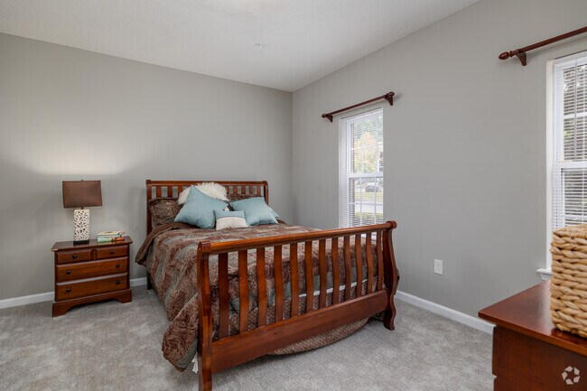 2BR, 2BA - 1,173SF - Master Bedroom