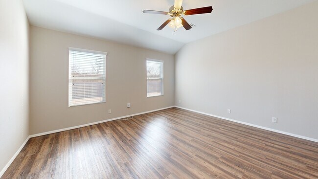 2830 Lariat Ln, Claremore, OK 74017 - photo 2