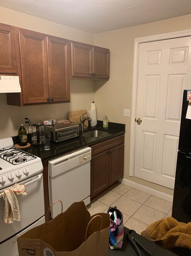 30 Fleet St unit 9, Boston, MA 02113 - photo 5