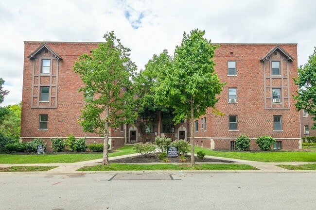 2805 Digby Ave, Cincinnati, OH 45220 - photo 7