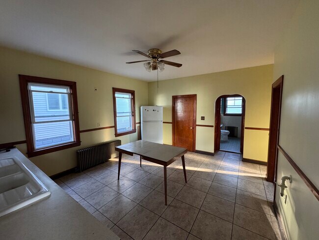 43 Westerly Ave unit 1st Floor Unit, Providence, RI 02909 - photo 7