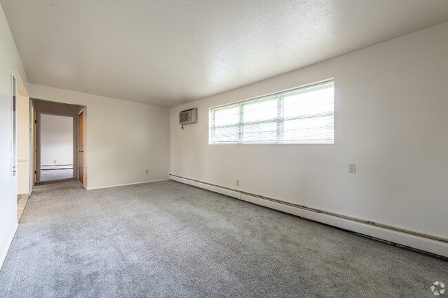 2811 Parkman Rd NW unit 1931 Southern Blvd N, Warren, OH 44485 - photo 7